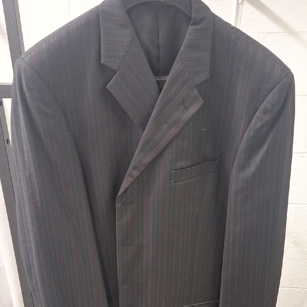 Elegant Charcoal Pinstripe Men's Suit